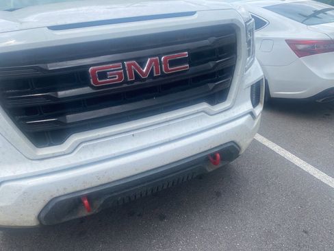 Used 2020 GMC Sierra 1500 Elevation w/ Elevation Value Package AWD/4WD image 8