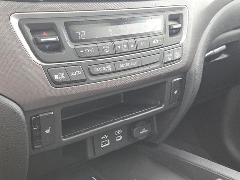 New 2025 Honda Ridgeline RTL image 16