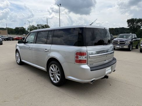 Used 2019 Ford Flex Limited AWD/4WD image 3