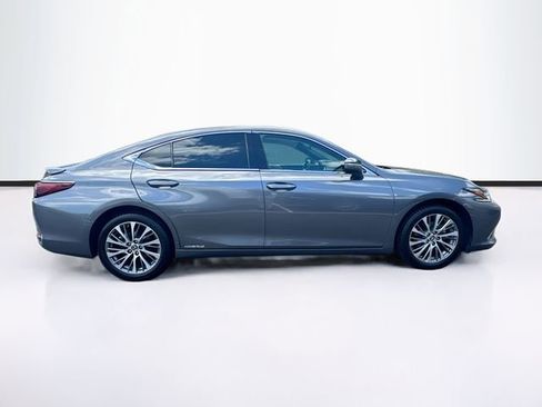 Used 2021 Lexus ES 300h w/ Premium Package FWD image 11