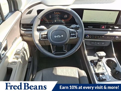 New 2026 Kia Carnival EX FWD image 9