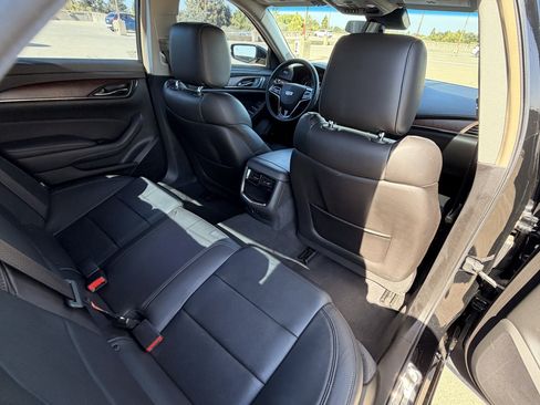 Used 2018 Cadillac CTS Luxury RWD image 14