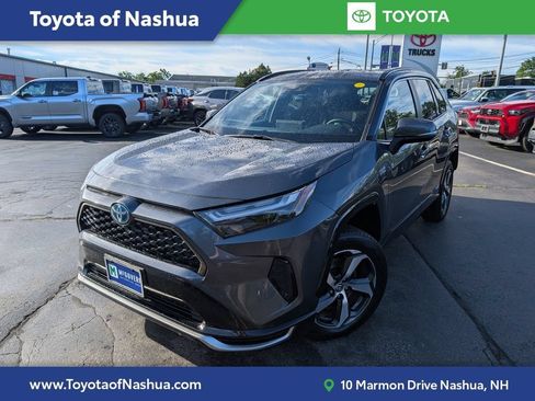 Used 2023 Toyota RAV4 SE AWD/4WD image 1