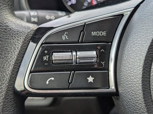 Used 2024 Kia Forte LXS FWD image 19