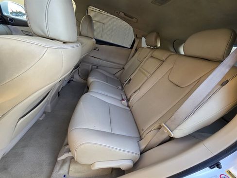 Used 2015 Lexus RX 450h FWD image 15