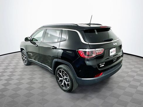 Certified 2025 Jeep Compass Limited AWD/4WD image 7