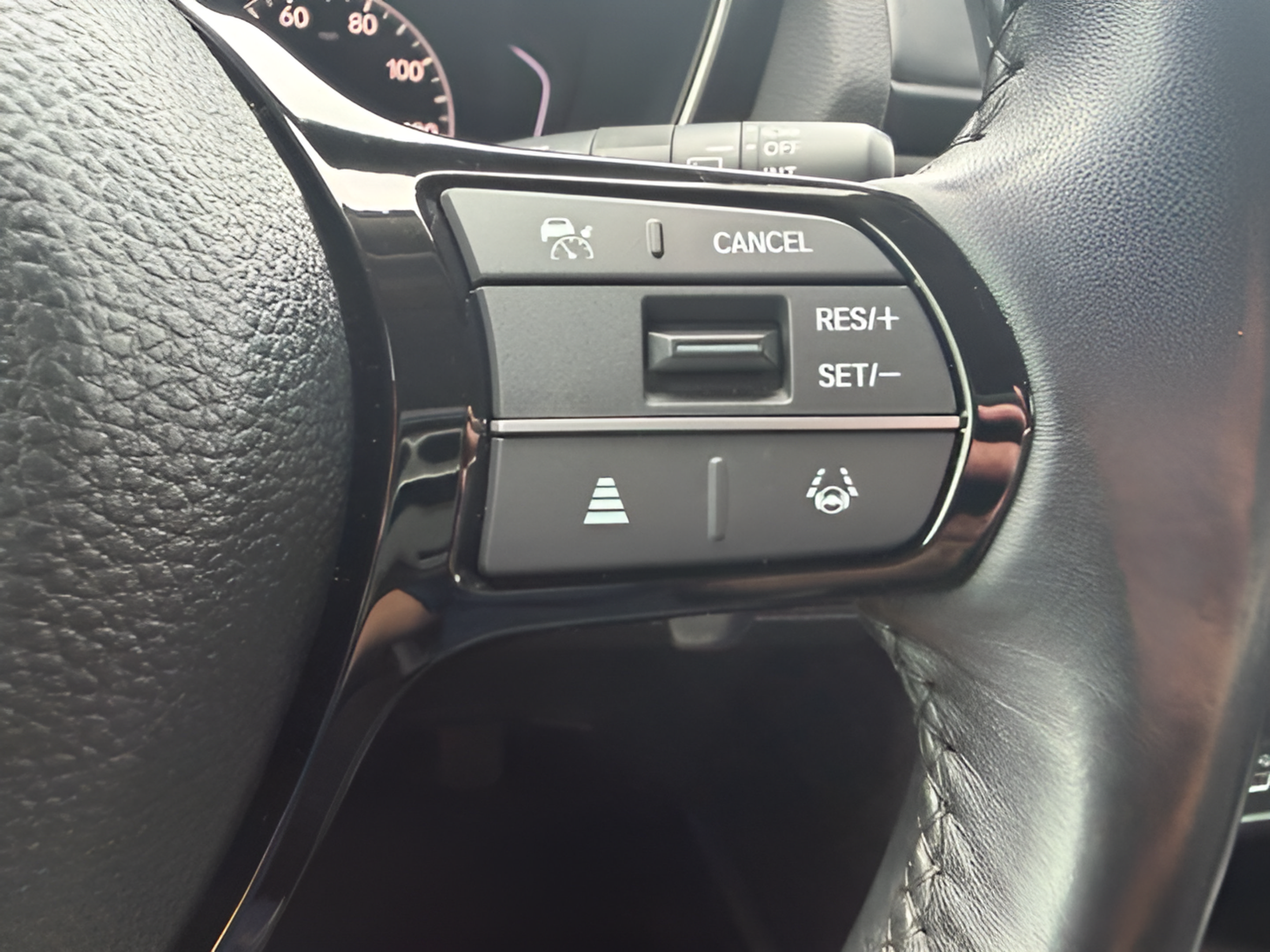 Used 2024 Honda Pilot EX-L image 14