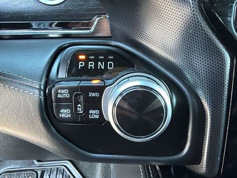 Used 2022 RAM 1500 Limited w/ Body Color Bumper Group image 18