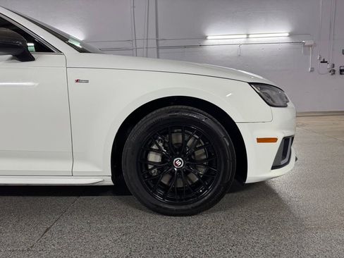 Used 2019 Audi A4 2.0T Premium w/ Convenience Package AWD/4WD image 4