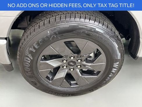 New 2025 Ford F150 Lightning Flash image 31