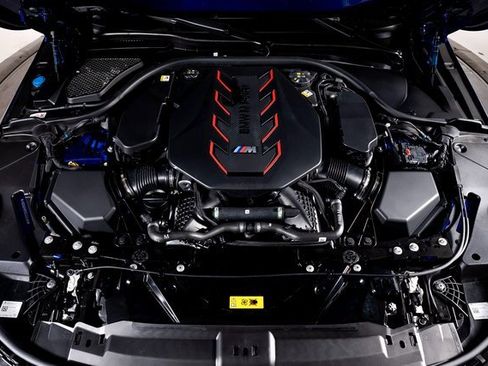 Used 2025 BMW M5 w/ Carbon Package image 11