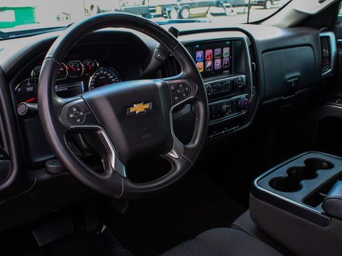 Used 2018 Chevrolet Silverado 1500 LT w/ All Star Edition image 15