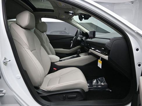 New 2025 Honda Accord EX-L image 27
