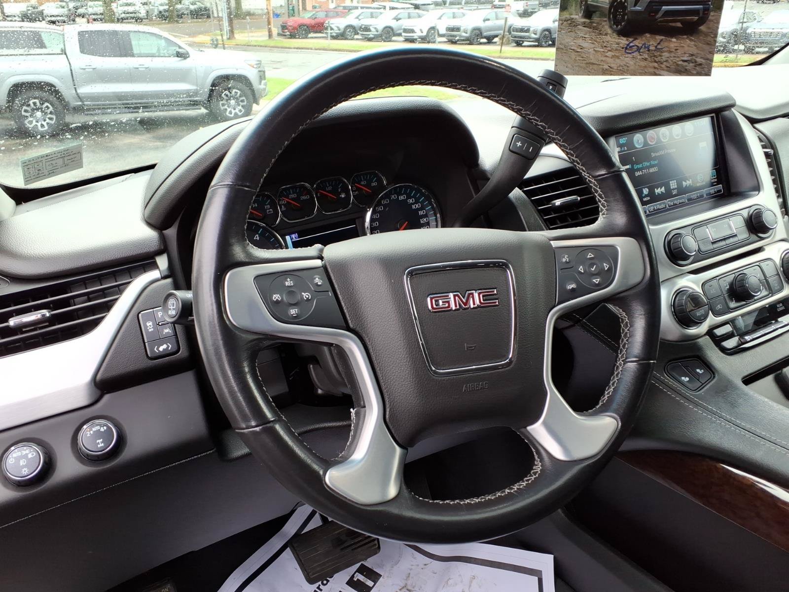 Certified 2020 GMC Yukon SLT w/ Open Road Package AWD/4WD image 12