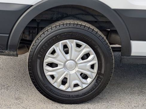 Used 2023 Ford Transit 350 XLT image 12