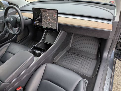 Used 2020 Tesla Model 3 RWD image 27