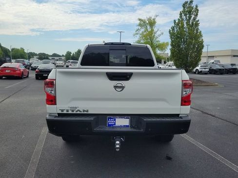 Used 2021 Nissan Titan S w/ S Utility Package RWD image 5