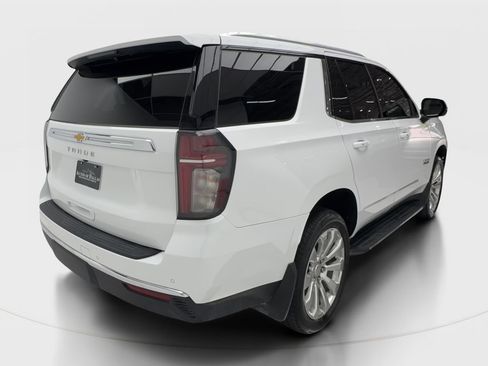 Used 2021 Chevrolet Tahoe LT w/ LT Signature Package RWD image 7