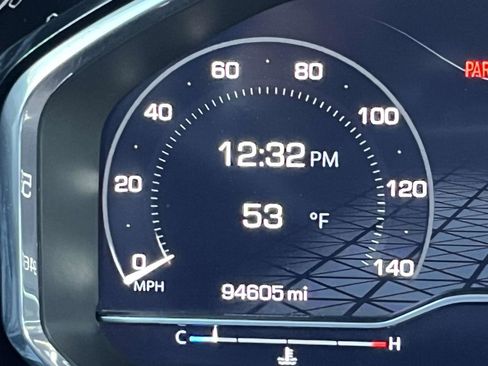 Used 2022 GMC Sierra 1500 Elevation image 22