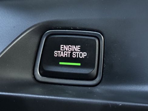 Used 2019 Chevrolet Camaro SS image 28