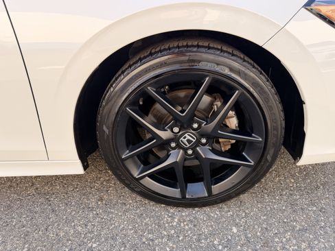 Used 2024 Honda Civic Si image 10