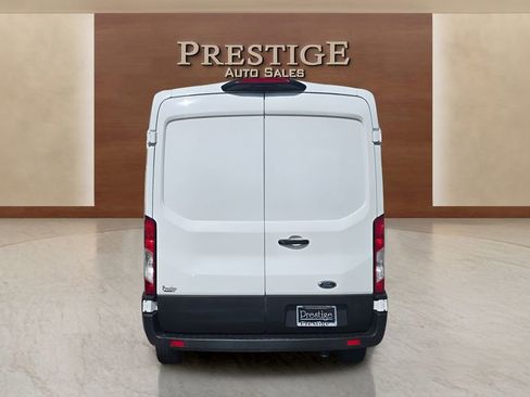 Used 2022 Ford E-Transit Medium Roof RWD image 9
