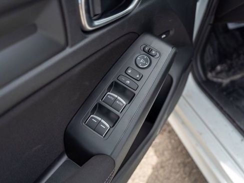 Used 2023 Honda Civic LX image 17