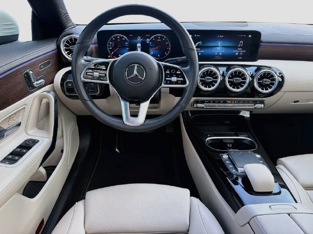 Used 2023 Mercedes-Benz CLA 250 image 22