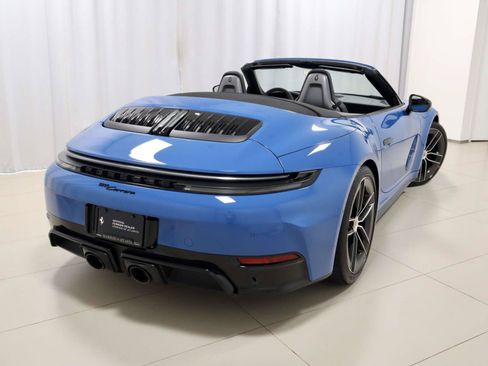 Used 2025 Porsche 911 Carrera 4 GTS AWD/4WD image 5