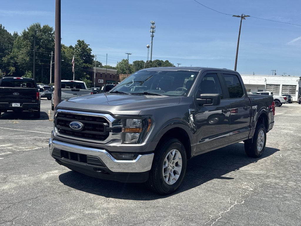 Used 2023 Ford F150 XLT AWD/4WD image 3