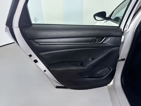 Used 2020 Honda Accord Sport image 26