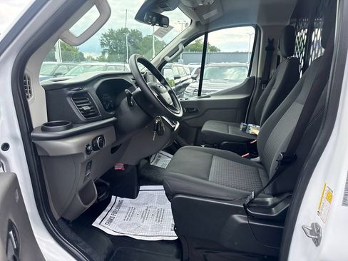 Used 2025 Ford Transit 250 Low Roof w/ Exterior Upgrade Package RWD image 23