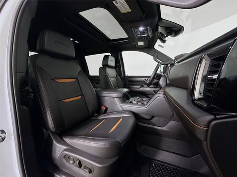 Used 2024 GMC Sierra 3500 AT4 w/ AT4 Premium Plus Package image 30