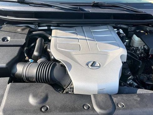 Used 2022 Lexus GX 460 Premium w/ Premium Package AWD/4WD image 33