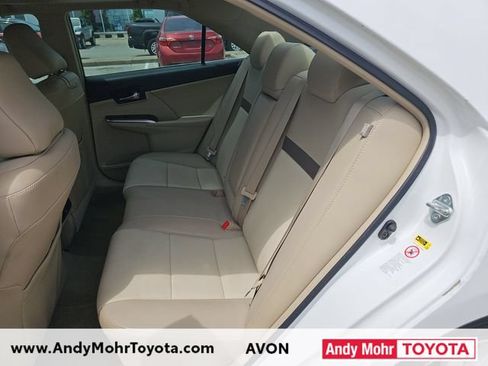 Used 2012 Toyota Camry XLE w/ Leather Pkg FWD image 11