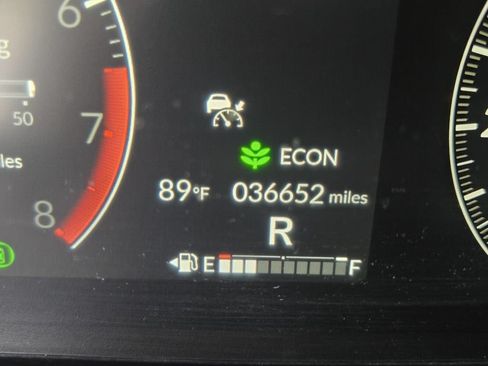 Used 2023 Honda Pilot Touring image 24