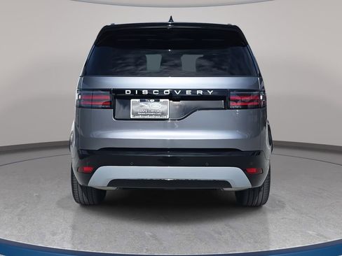 New 2026 Land Rover Discovery Limited Edition image 6