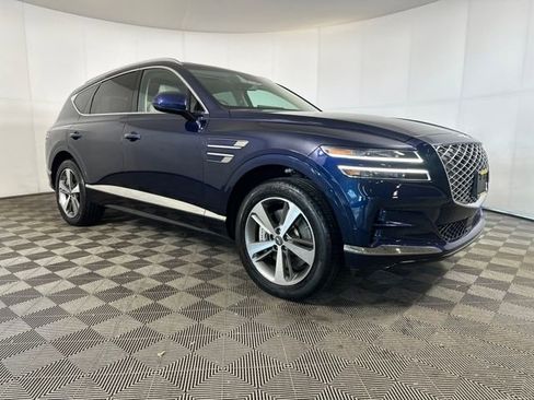 Used 2023 Genesis GV80 2.5T w/ Prestige 20" Package image 2