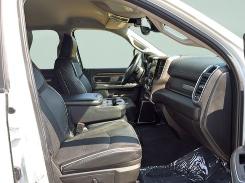 Used 2024 RAM 2500 Laramie w/ Safety Group AWD/4WD image 19