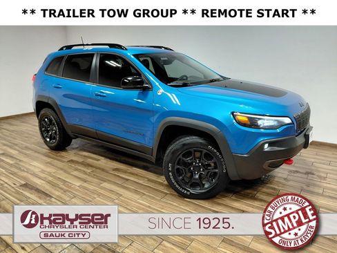 Used 2022 Jeep Cherokee Trailhawk w/ Trailer Tow Group image 1