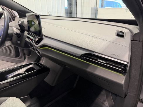 Used 2023 Volkswagen ID.4 Pro image 15