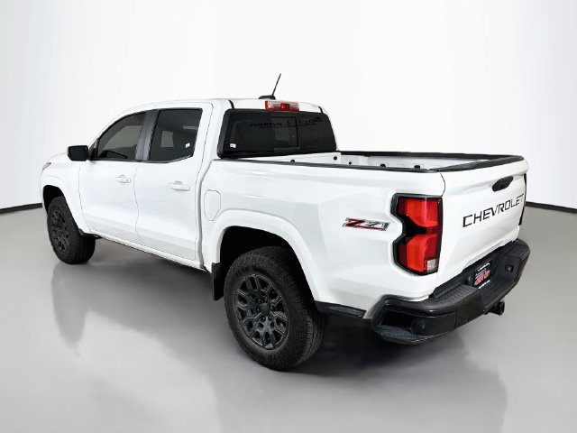 Used 2023 Chevrolet Colorado Z71 w/ Advanced Trailering Package AWD/4WD image 5