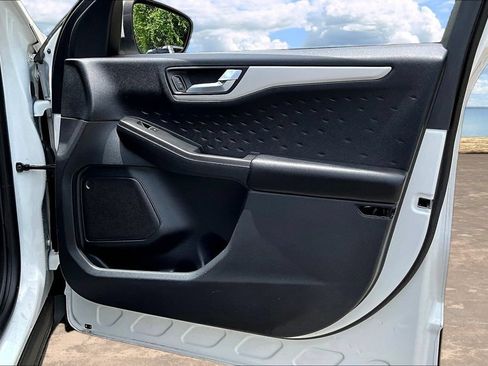 Used 2020 Ford Escape SEL FWD image 26