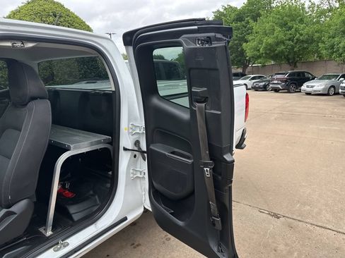 Used 2022 Chevrolet Colorado LT w/ Fleet Safety Package RWD image 12