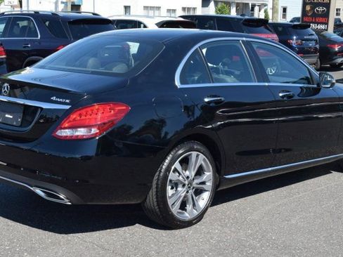 Used 2018 Mercedes-Benz C 300 4MATIC Sedan image 12