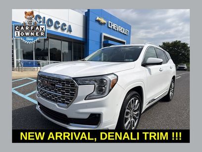 Used 2024 GMC Terrain Denali w/ Denali Premium Package