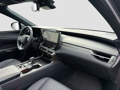 Used 2023 Lexus RX 350h w/ Accessory Package (2T) image 29