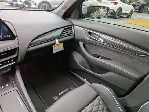 New 2026 Cadillac CT5 V w/ Technology Package image 18