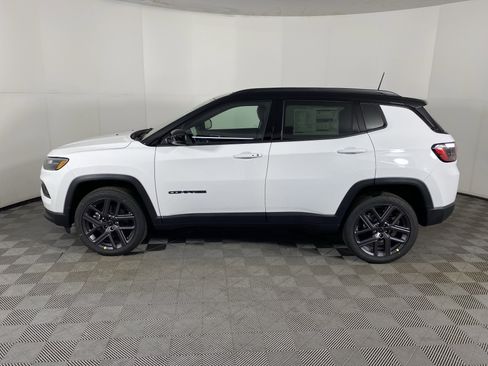New 2026 Jeep Compass Limited w/ Sun, Sound & Navigation Group image 11