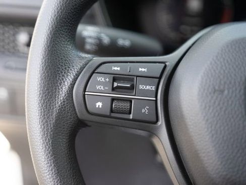 Used 2024 Honda CR-V LX image 22